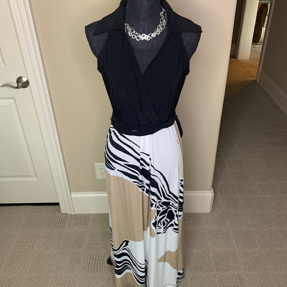 SAM & JESS. MAXI DRESS. NWOT,  SIZE: MEDIUM